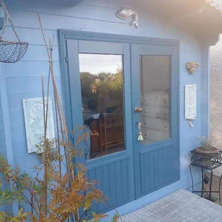 بيت للعطل Beautiful Tiny House