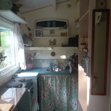 بيت للعطل Beautiful Tiny House كلوناكِلتي